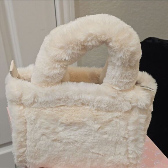 Juicy Couture Angel Mini Tote & Barrel Coin Purse Set - Picture 6 of 10